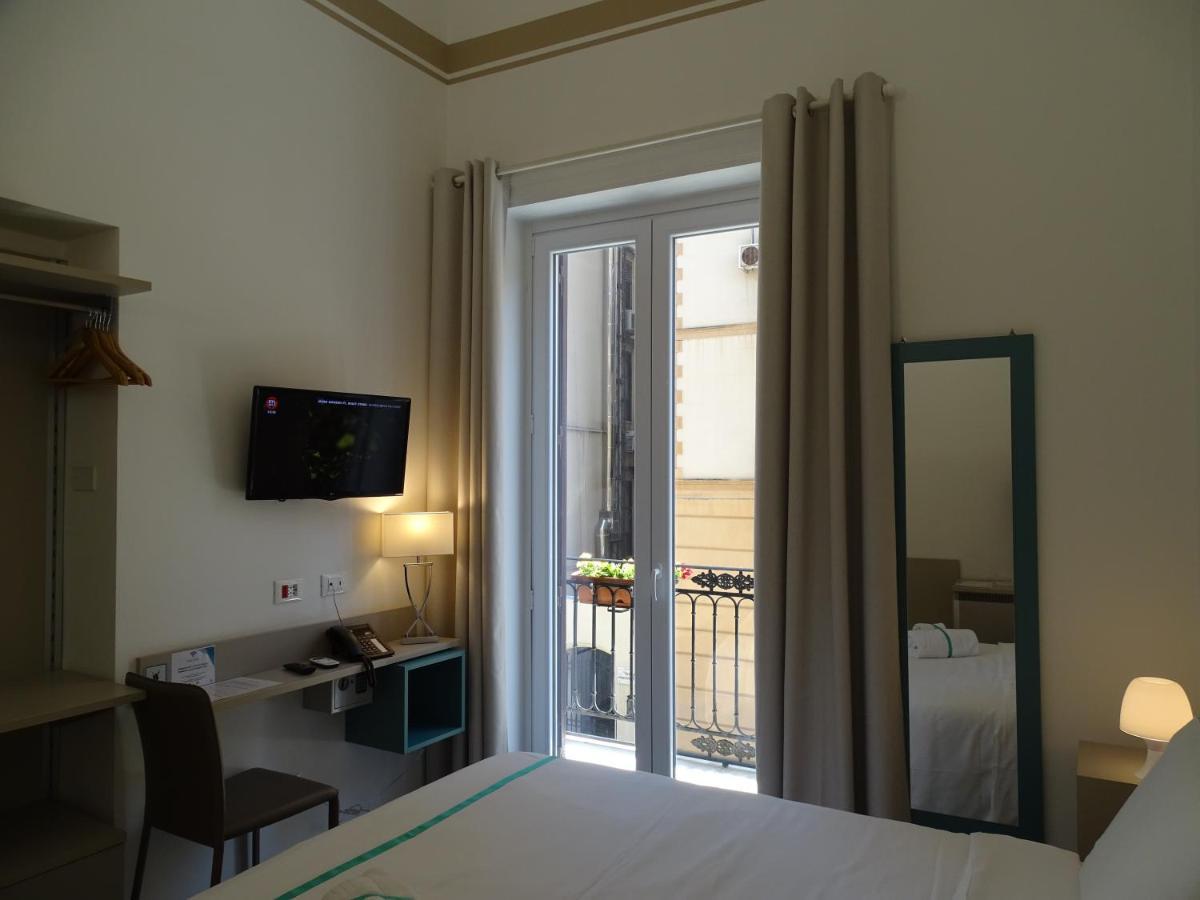Le Quattro Stagioni - Rooms & Suites Palermo Exterior foto